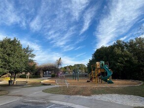 516 Lark St in Leander, TX - Building Photo - Building Photo