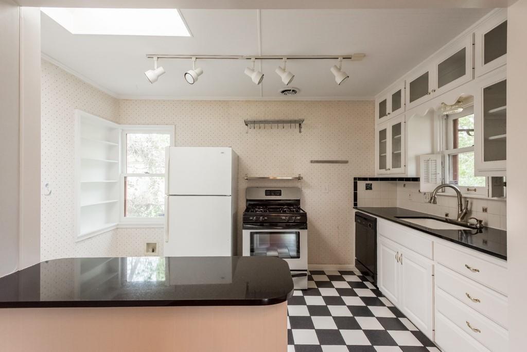 1023 Ellingson Ln in Austin, TX - Building Photo