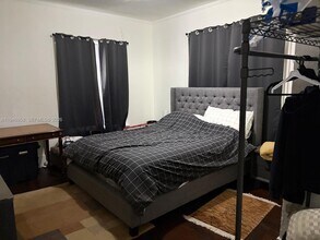 1244 SW 13th Ct in Miami, FL - Building Photo - Building Photo