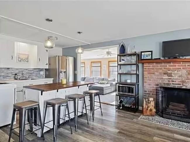 10 Stanton Ave in Narragansett, RI - Building Photo - Building Photo