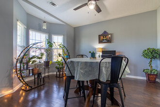 126 Owens St NE in Ludowici, GA - Building Photo - Building Photo