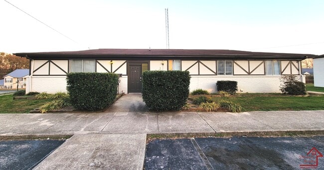 235 Vinewood Rd