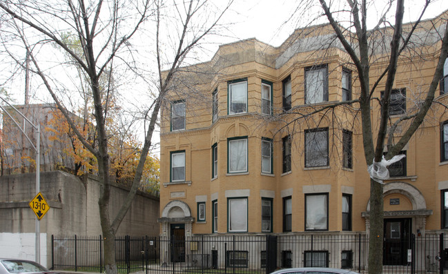 4003 S Calumet Ave in Chicago, IL - Foto de edificio - Building Photo