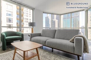 1 E Delaware Pl, Unit SI FL8-ID1358 in Chicago, IL - Building Photo