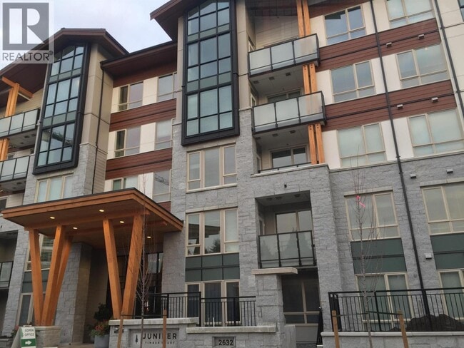 property at 2632 Library Ln