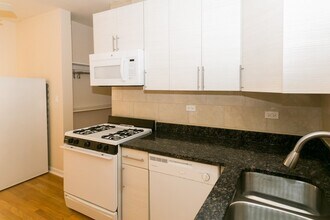 4232 N Paulina in Chicago, IL - Building Photo - Building Photo