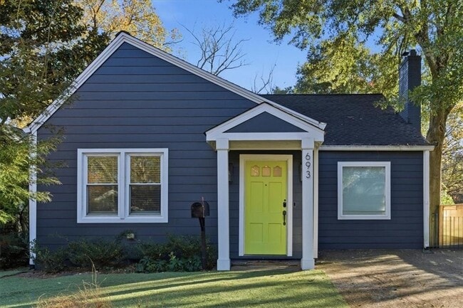 property at 693 Glenwood Ave SE