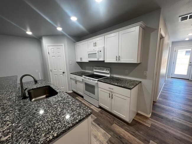 property at 5504 Jarvis St