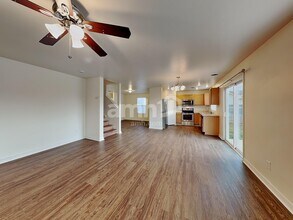 19637 Cumberland Way in Caldwell, ID - Foto de edificio - Building Photo