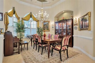 9331 Southern Breeze Dr in Orlando, FL - Building Photo - Building Photo