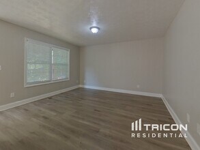 249 Indian Lake Trail in Villa Rica, GA - Building Photo - Building Photo