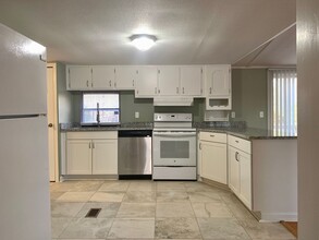 3142 Cotten Rd in Raleigh, NC - Building Photo - Building Photo