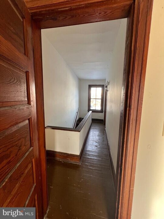 347 E King St in York, PA - Foto de edificio