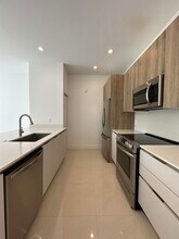 815 NE 17th Ave in Fort Lauderdale, FL - Building Photo - Building Photo