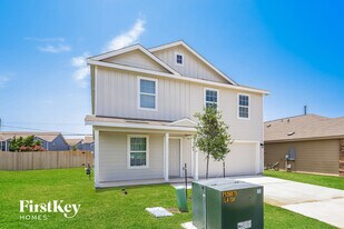 1915 Morse Way in San Antonio, TX - Building Photo