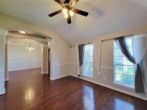 3218 Vanity Dr in Pearland, TX - Building Photo - Building Photo
