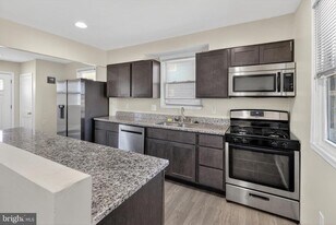 3666 Clifmar Rd in Windsor Mill, MD - Building Photo