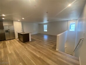 4517 Dover Straight St in Las Vegas, NV - Building Photo - Building Photo