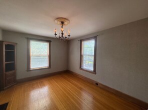 94 College Ave, Unit 2 in Somerville, MA - Building Photo - Building Photo