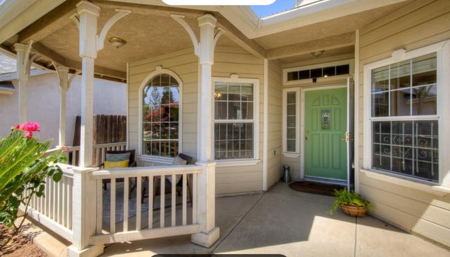 2684 E Kelso Ave in Fresno, CA - Building Photo - Building Photo