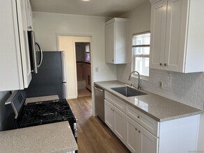 4757 Terrace Dr in San Diego, CA - Building Photo - Building Photo