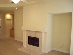 5025 Hampton Ridge Ave in Tallahassee, FL - Building Photo - Building Photo