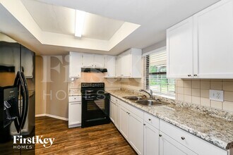 2128 SE 3rd Terrace in Cape Coral, FL - Building Photo - Building Photo