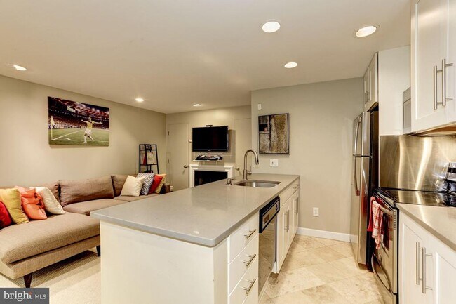 property at 1630 19th St NW