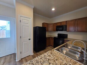 16827 Dancing Ava in Selma, TX - Building Photo - Building Photo