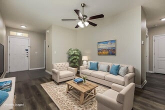 10529 Whispering Hammock Dr in Riverview, FL - Building Photo - Building Photo