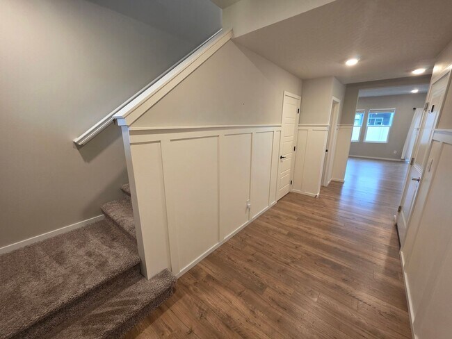 5906 W Yorktown Ln in Spokane, WA - Building Photo - Building Photo