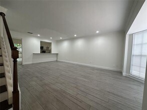 308 S Bungalow Park Ave in Tampa, FL - Building Photo - Building Photo