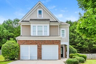 222 Winterbury Dr in Canton, GA - Building Photo