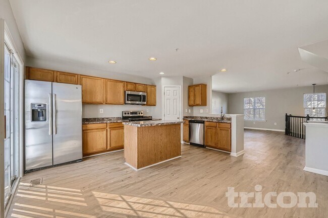 4112 Brown Bark Cir in Randallstown, MD - Foto de edificio - Building Photo