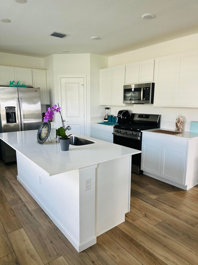 11201 Fernbrook Dr in Port St. Lucie, FL - Building Photo - Building Photo