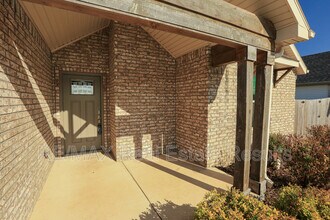 2101 E Endura Pk Dr in Siloam Springs, AR - Building Photo - Building Photo