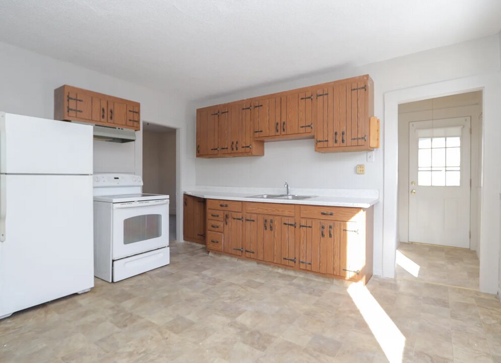 32 Parker St, Unit 2A in Springfield, MA - Foto de edificio