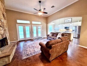 192 W Kaanapali Ln in Bastrop, TX - Building Photo - Building Photo