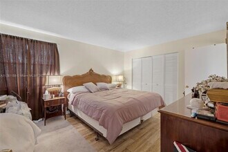 800 Independence Dr in Homestead, FL - Building Photo - Building Photo