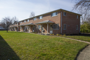 908 N Meadows Ct Apartments