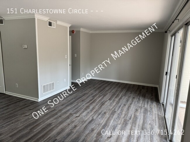 151 Charlestowne Cir in Winston-Salem, NC - Building Photo - Building Photo