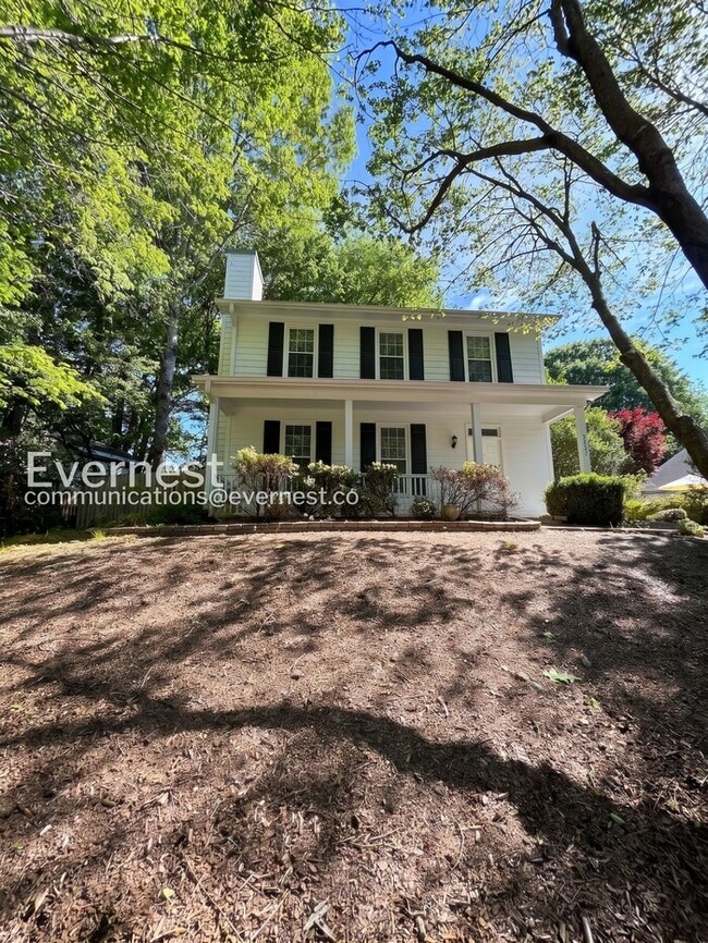 property at 3312 Northbrook Dr