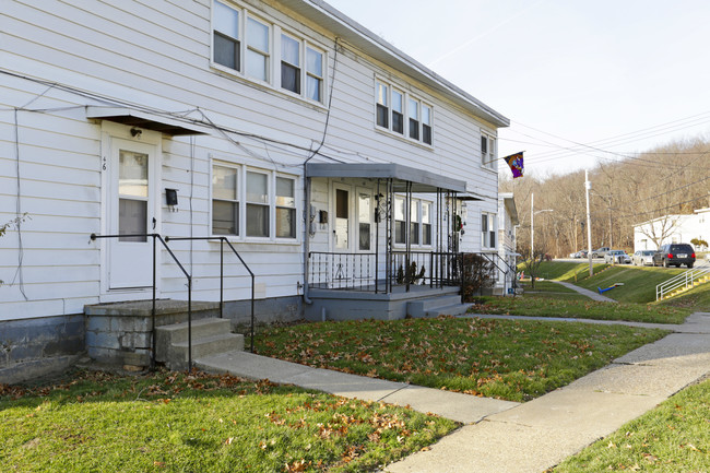 Mount Vernon Homes in Aliquippa, PA - Building Photo - Building Photo