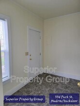 334 Park Ave in Janesville, WI - Building Photo - Building Photo