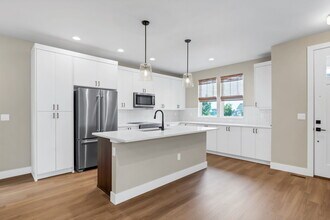 10285 Detroit St in Thornton, CO - Building Photo - Building Photo