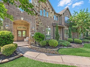 19003 Cove Manor Dr in Cypress, TX - Building Photo - Building Photo