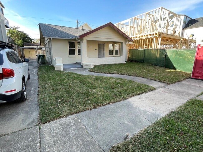 1816 Hazard St in Houston, TX - Building Photo - Building Photo