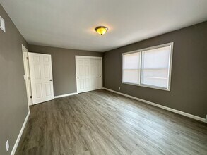 3152 N 42nd Pl in Milwaukee, WI - Building Photo - Building Photo