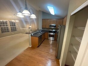 2440 Emily Ln in Elgin, IL - Building Photo - Building Photo