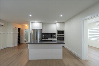 1615 NE 9th St in Fort Lauderdale, FL - Building Photo - Building Photo